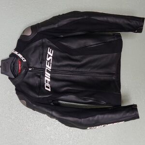 Dainese Women's Racing 3 Leather Motorcycle Jacket Size 44 (Medium/6)